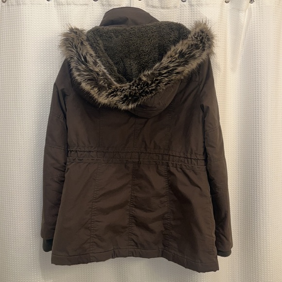 Jacket - Picture 4 of 9